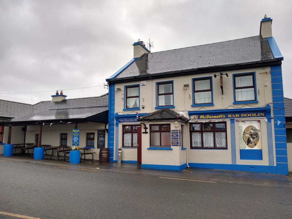 Half Door Cottage Doolin Exterior photo